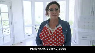 Baka Amanda Ryder je Tajna Profesiji Pokazuje da je Stepgrandson Prve Ruke