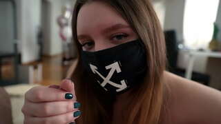 کون بزرگ, سیاه